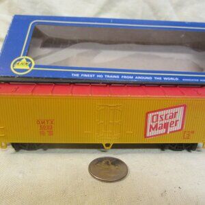 VTG AHM HO SCALE, PRIVATE OWNER REEFER, OSCAR MAYER, OMTX5003
